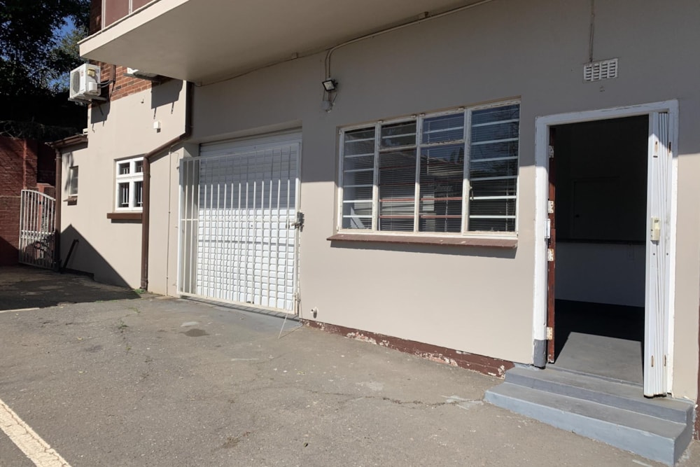 Commercial Building to rent in Westville - 1WP1737052