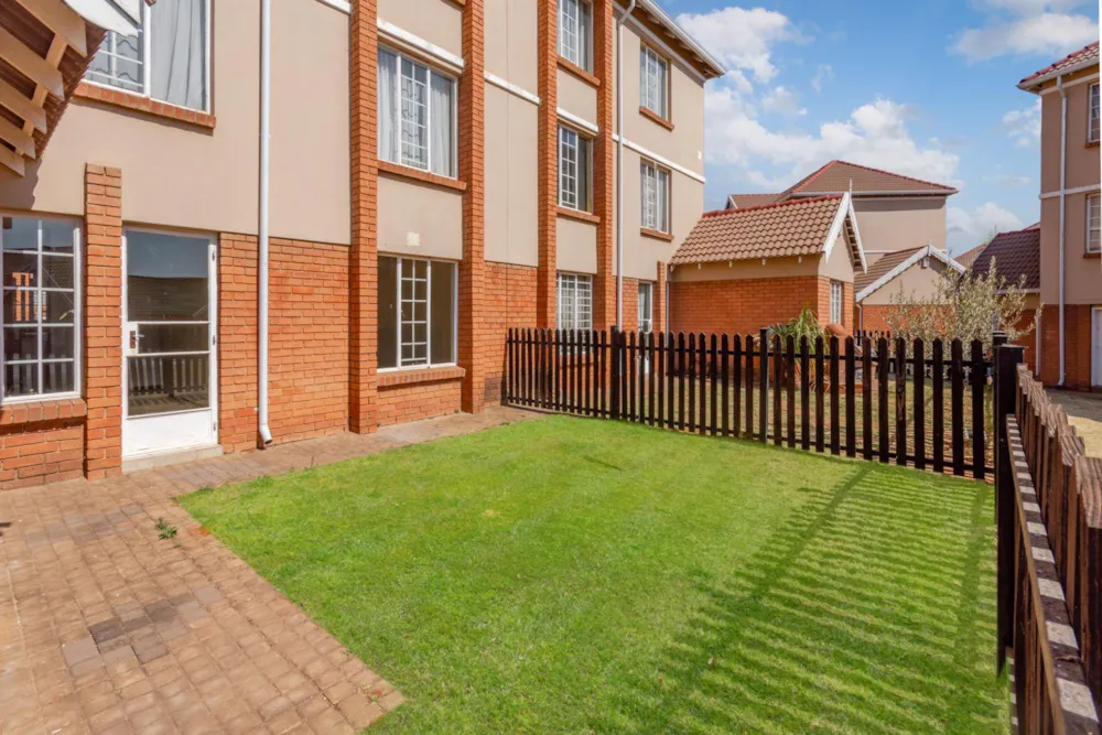 Townhouse for sale in Terenure - KTP1707300
