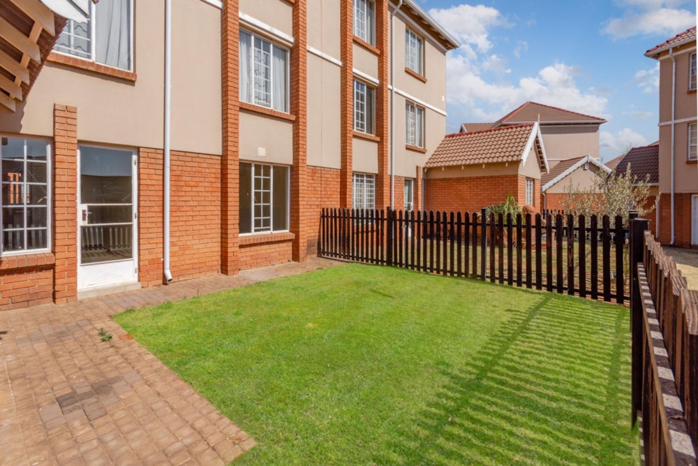 Townhouse for sale in Terenure - KTP1707300