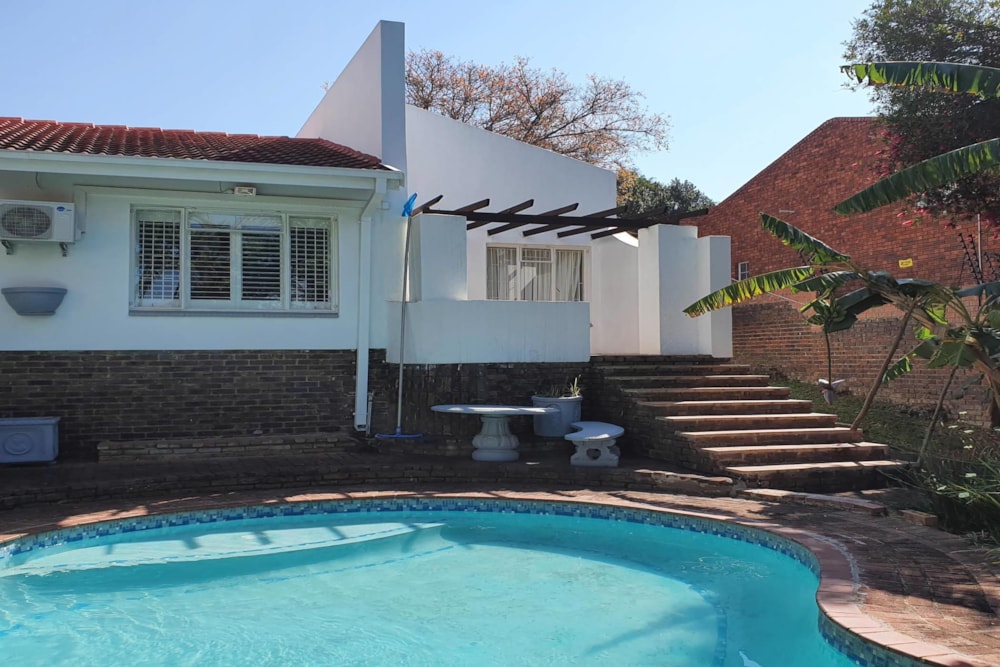 House let in Nelspruit (Mbombela) - 1NS1696956