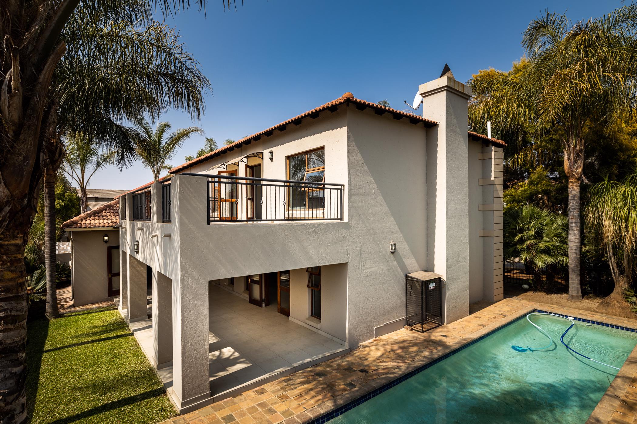 House let in Silver Lakes Golf Estate - PT1712653