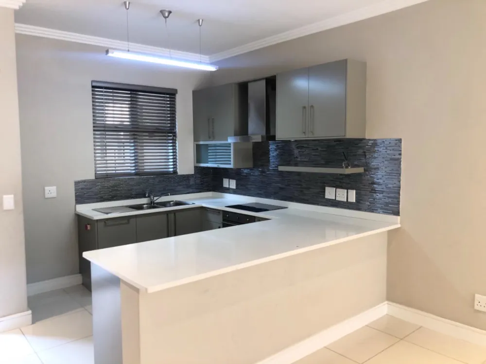 House let in Bryanston - JBL1724327