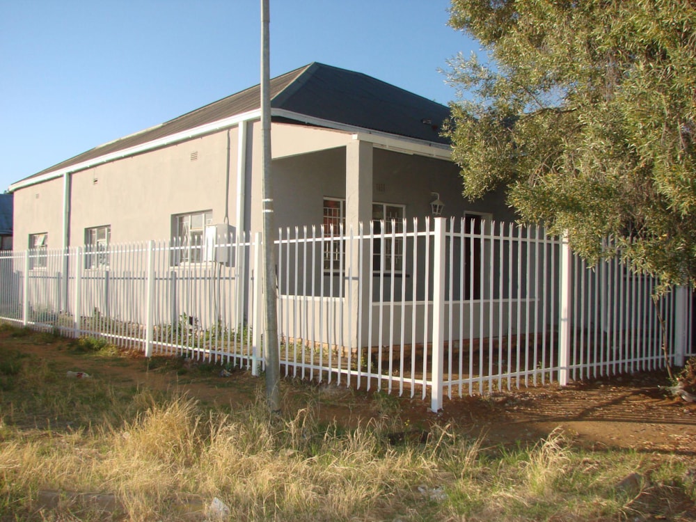 House for sale in Greenside, Kimberley - 1KJ1746136 House for sale in Greenside, Kimberley - 1KJ1746136