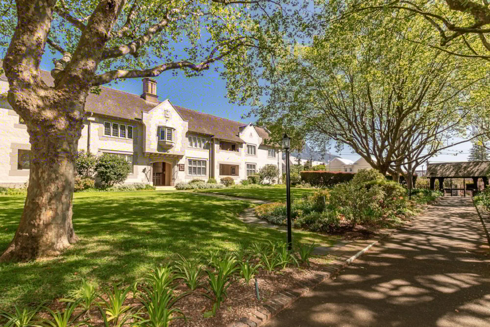 Apartment sold in Kenilworth Upper - KW1681029 Apartment sold in Kenilworth Upper - KW1681029