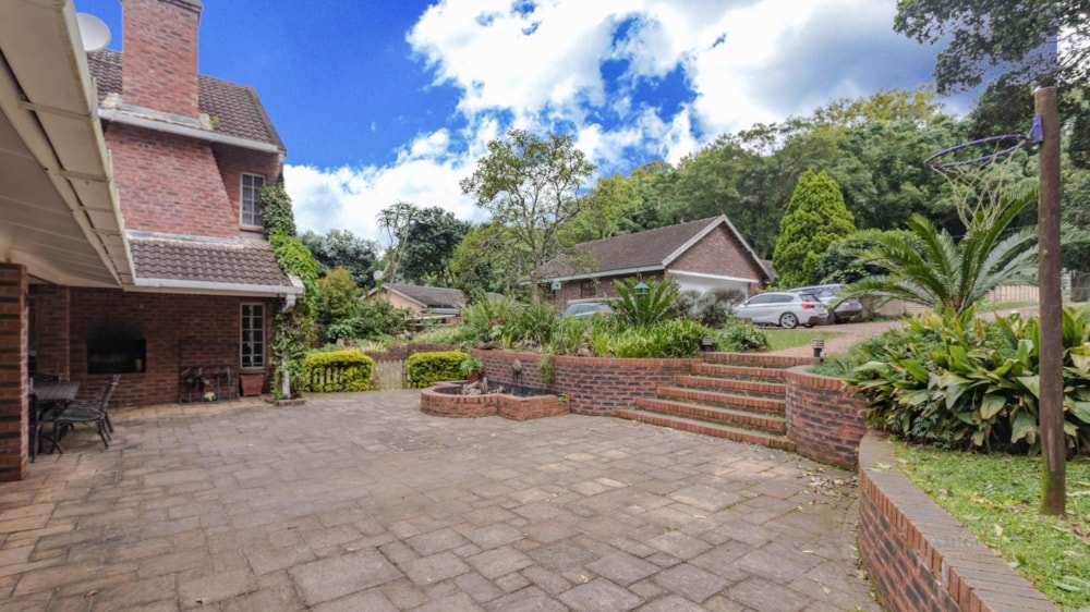 Double-storey house for sale in Gillitts - 1KF1746508