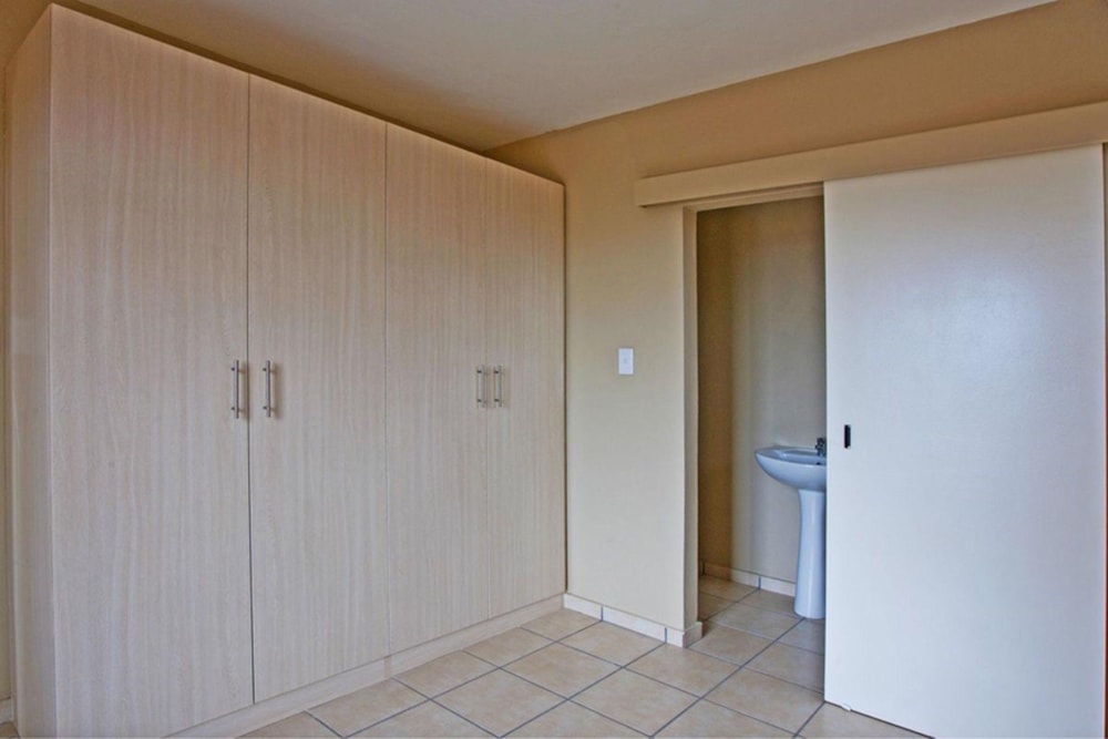 Apartment let in Nelspruit Ext 29 - 1NS1704799 Apartment let in Nelspruit Ext 29 - 1NS1704799