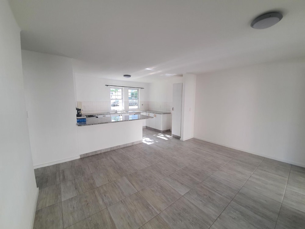 Apartment to rent in Rondebosch - RBL1741030