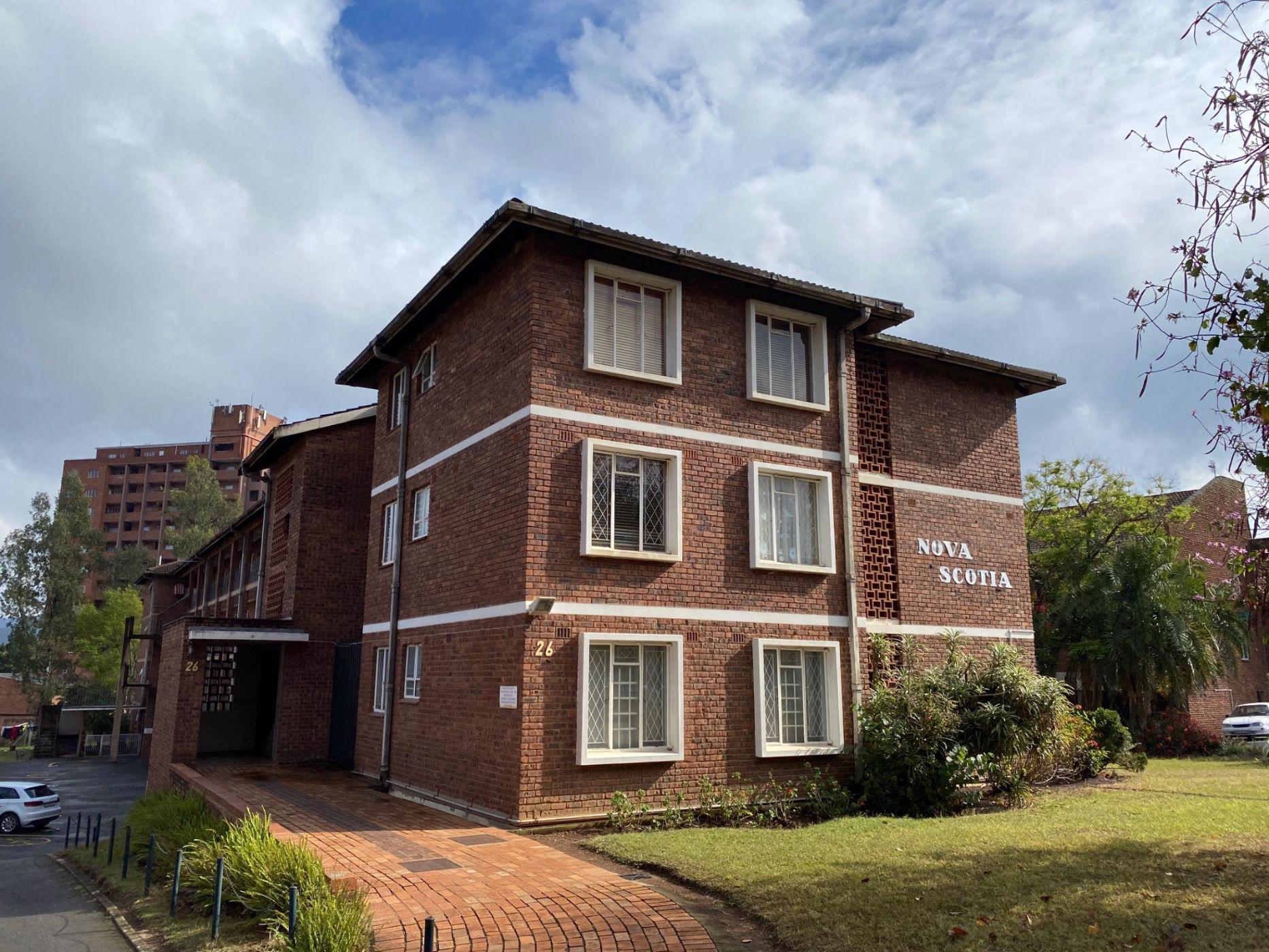 Multi-storey apartment to rent in Pelham - 1PM1753727