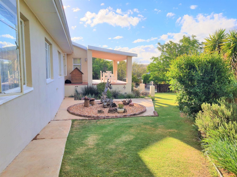 House sold in Cradock - 1KK1682030 House sold in Cradock - 1KK1682030