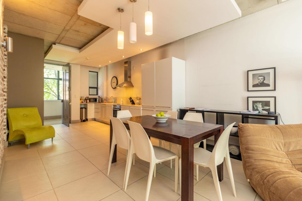 Apartment to rent in Melrose Arch - HP1740140
