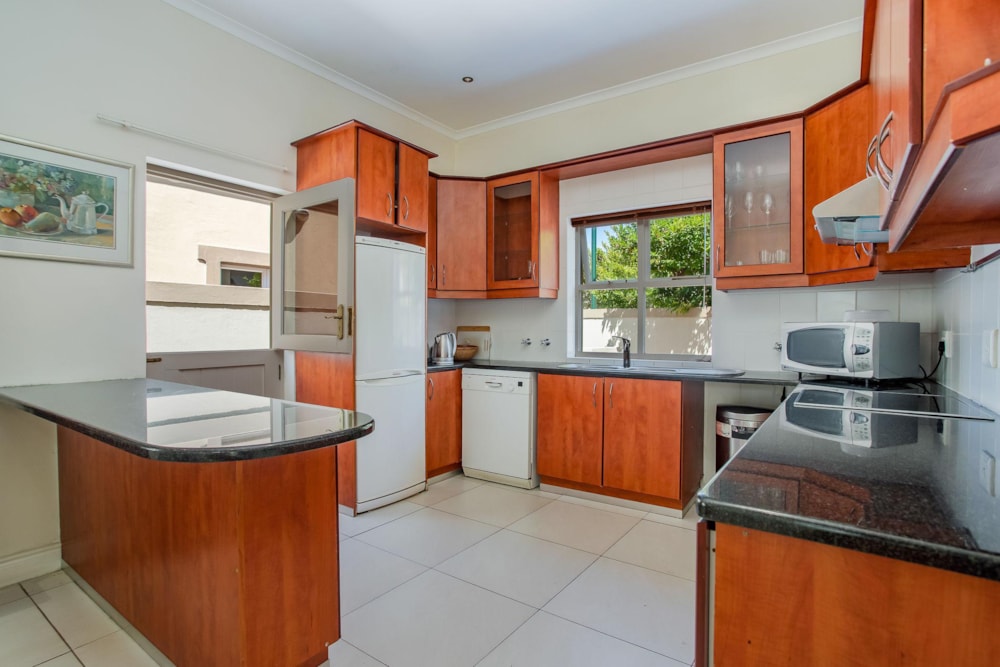 Golf estate house sold in Boschenmeer Golf Estate - VLV1681586 Golf estate house sold in Boschenmeer Golf Estate - VLV1681586