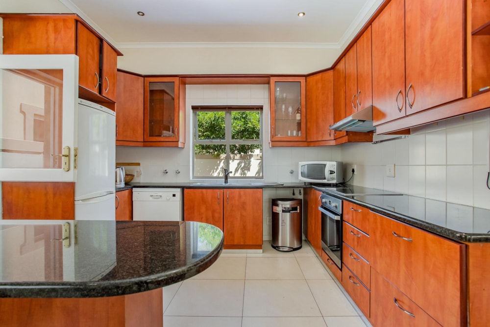 Golf estate house sold in Boschenmeer Golf Estate - VLV1681586 Golf estate house sold in Boschenmeer Golf Estate - VLV1681586