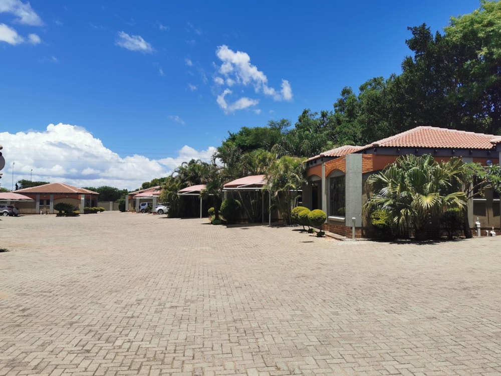 Townhouse for sale in Bendor Park - 1PS1735062