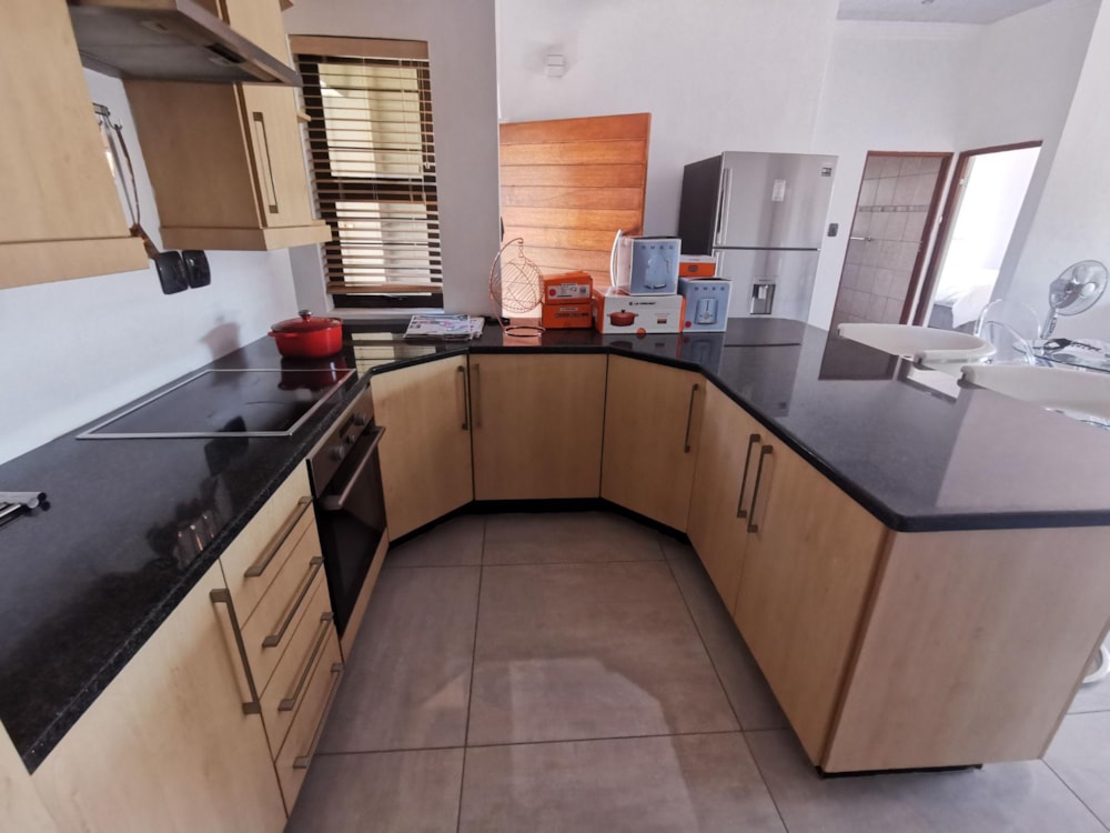 Townhouse for sale in Bendor Park - 1PS1735062