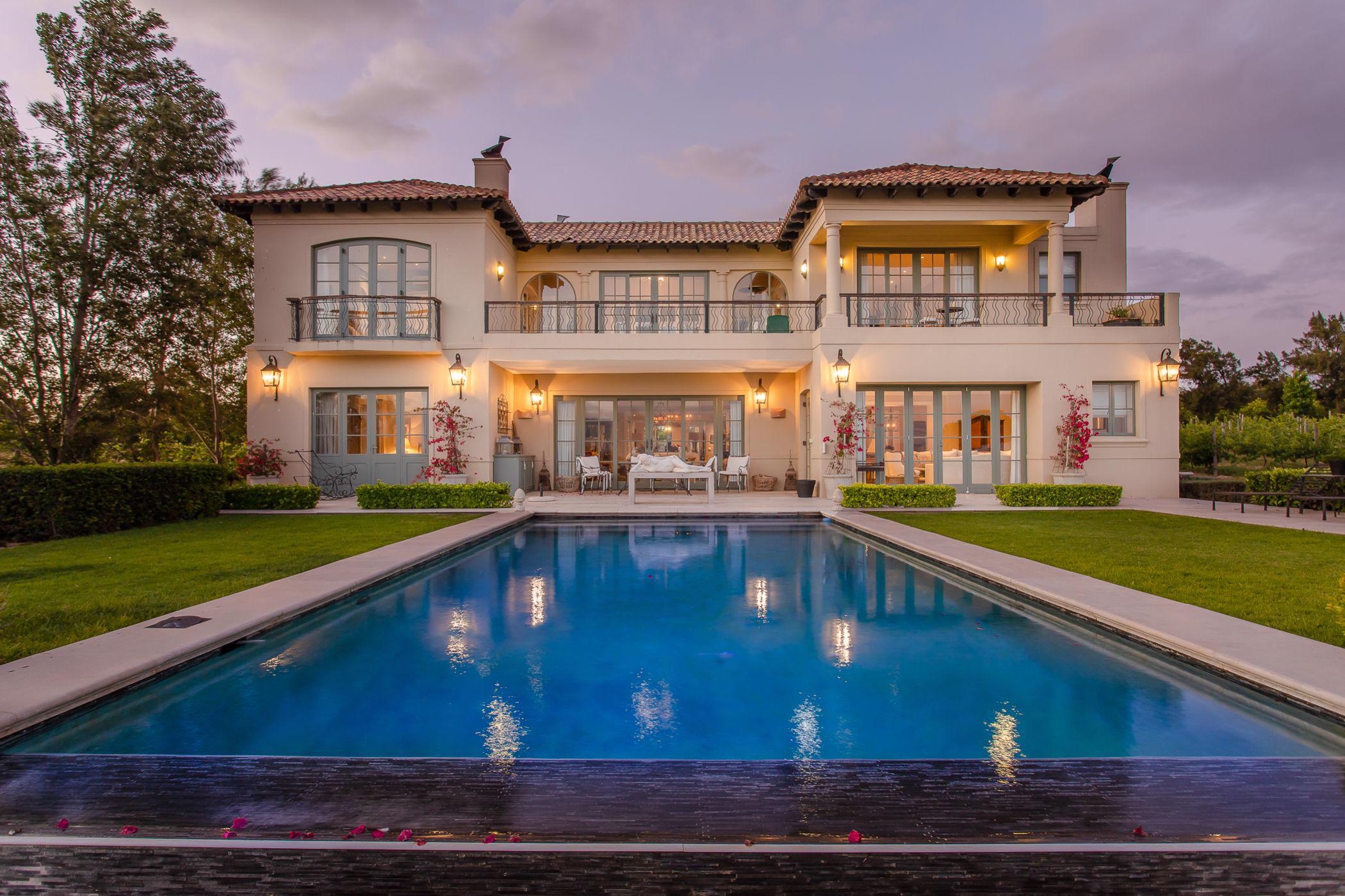 Security estate home for sale in Sante Winelands - TK1696744