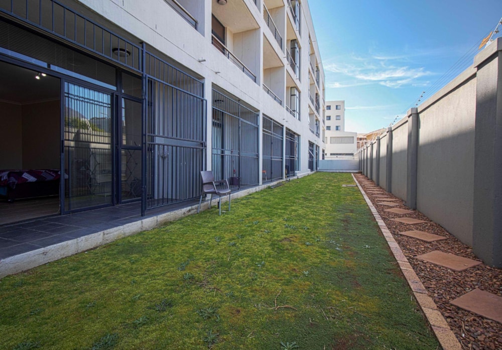 Bachelor apartment for sale in Dennesig, Stellenbosch - ST1711047 Bachelor apartment for sale in Dennesig, Stellenbosch - ST1711047