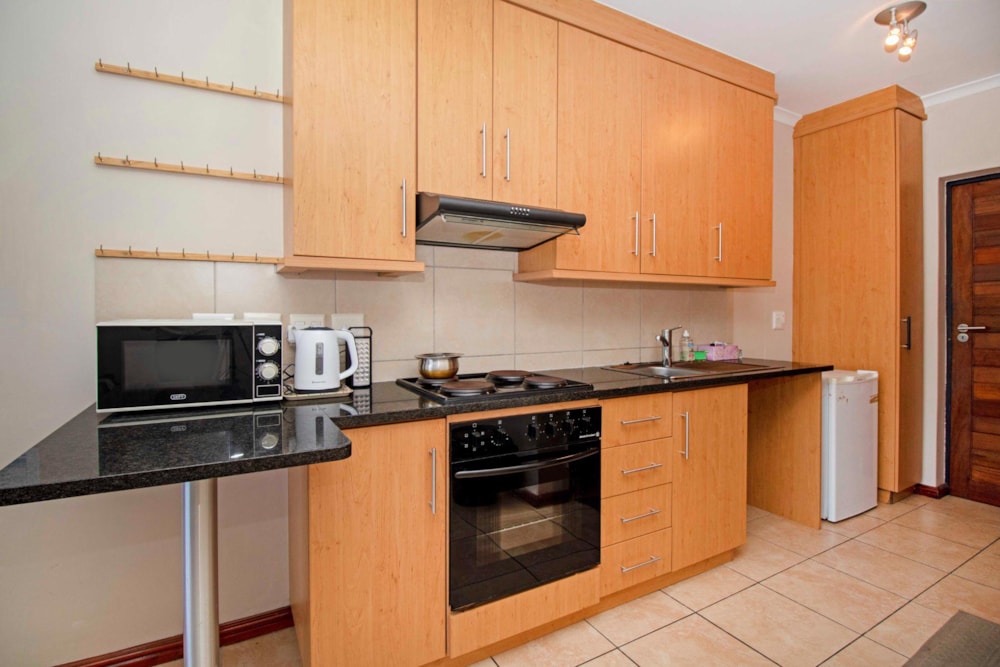 Bachelor apartment for sale in Dennesig, Stellenbosch - ST1711047 Bachelor apartment for sale in Dennesig, Stellenbosch - ST1711047