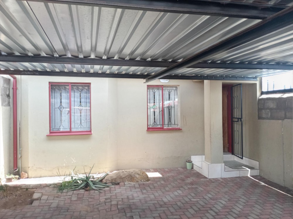 House for sale in Kamagugu - 1NS1689449 House for sale in Kamagugu - 1NS1689449