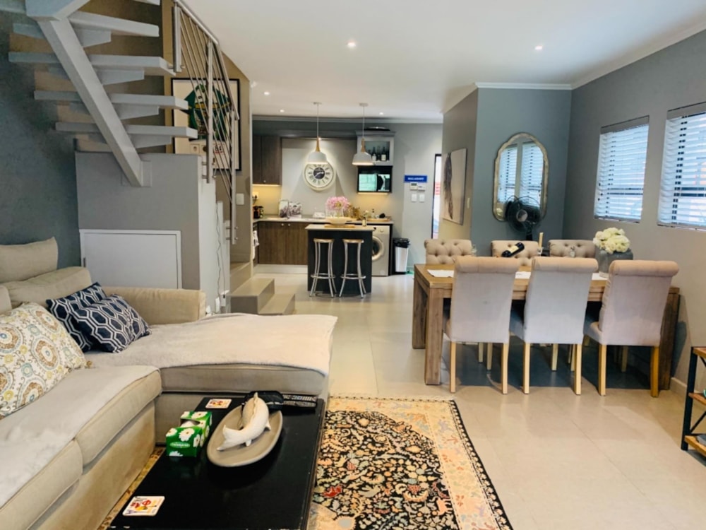 Double-storey cluster to rent in Bryanston - JBL1718492 Double-storey cluster to rent in Bryanston - JBL1718492