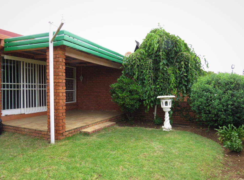 Security complex home let in Ifafi - 1HR1713292 Security complex home let in Ifafi - 1HR1713292