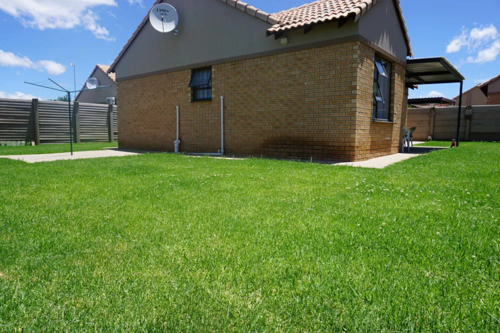 Townhouse for sale in Noordhoek, Bloemfontein - 1BX1741514 Townhouse for sale in Noordhoek, Bloemfontein - 1BX1741514