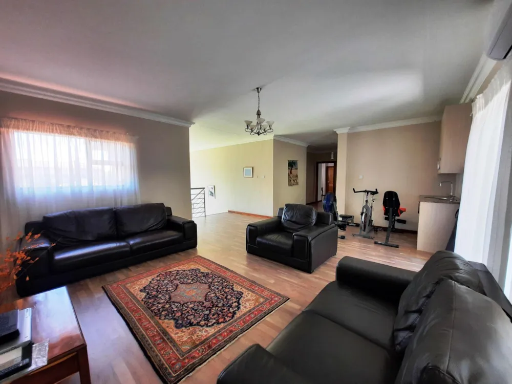 House let in Phakalane Golf Estate, Botswana - 3BO1722371