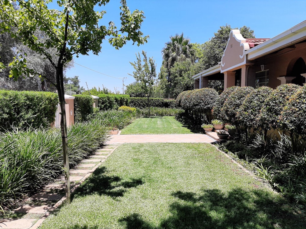 House for sale in Belgravia, Kimberley - 1KJ1709645 House for sale in Belgravia, Kimberley - 1KJ1709645