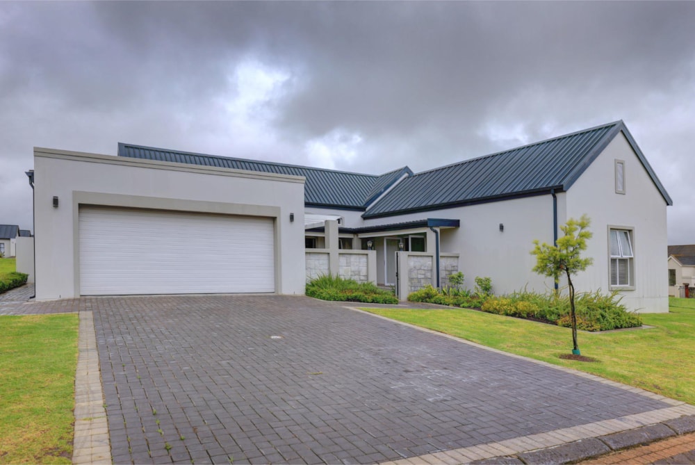 House for sale in Kingswood Golf Estate - GEO1711748