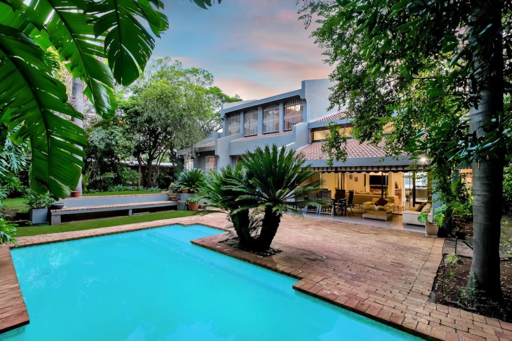 Double-storey house sold in Parkwood, Johannesburg - HP1678280 Double-storey house sold in Parkwood, Johannesburg - HP1678280