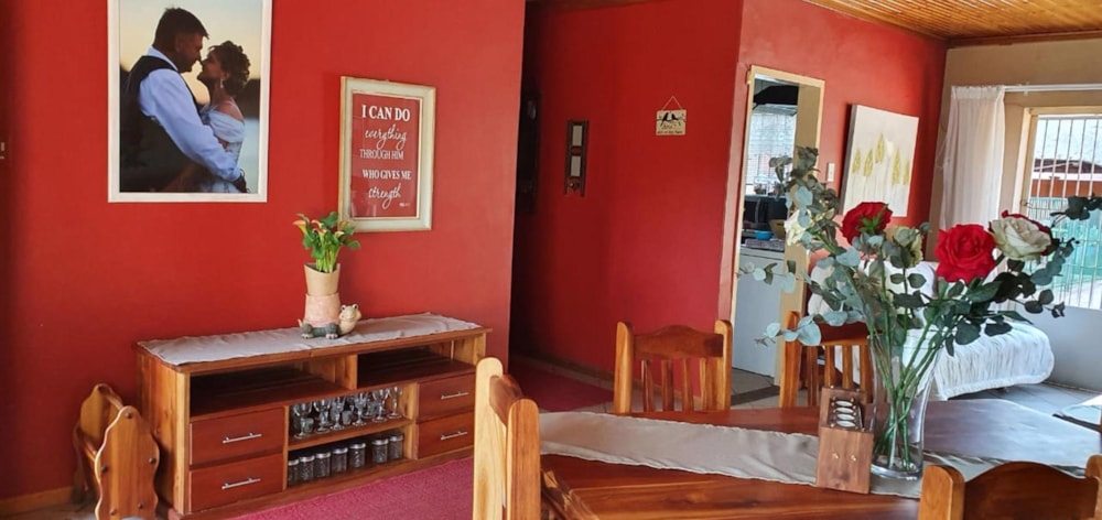 House let in Fichardt Park - 1BX1707651 House let in Fichardt Park - 1BX1707651