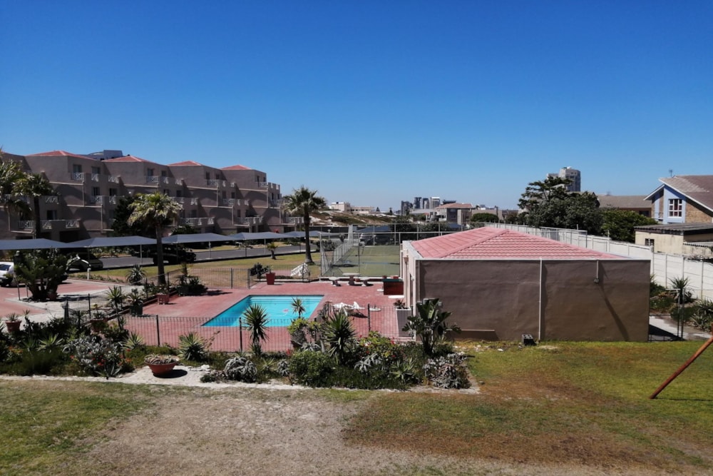 Apartment let in West Beach, Blouberg - 1TV1683042
