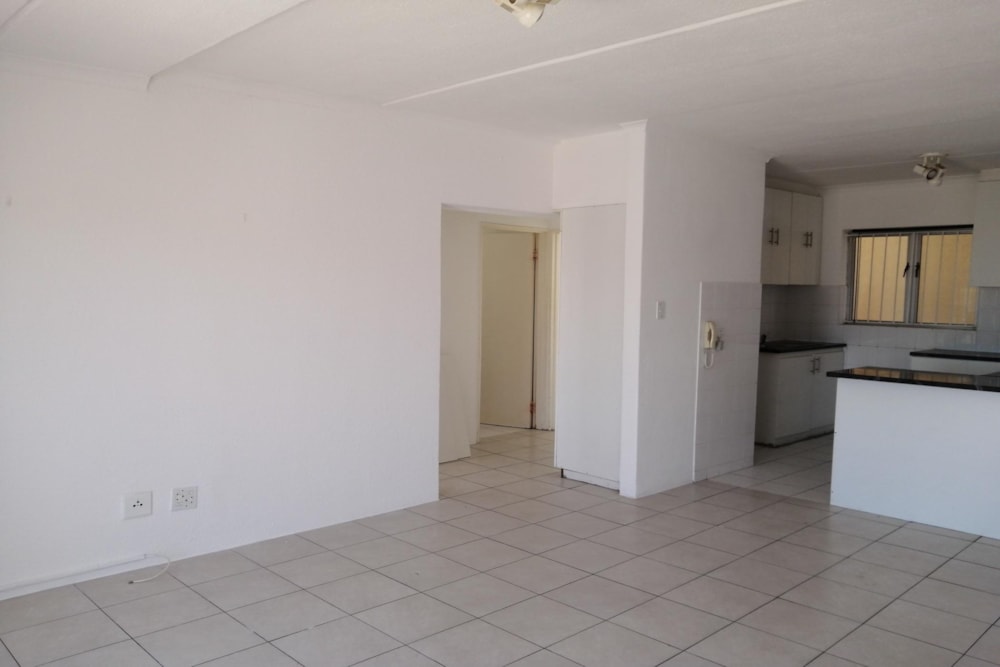 Apartment let in West Beach, Blouberg - 1TV1683042