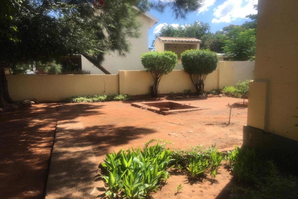 House for sale in Barkly West - 1KJ1733196