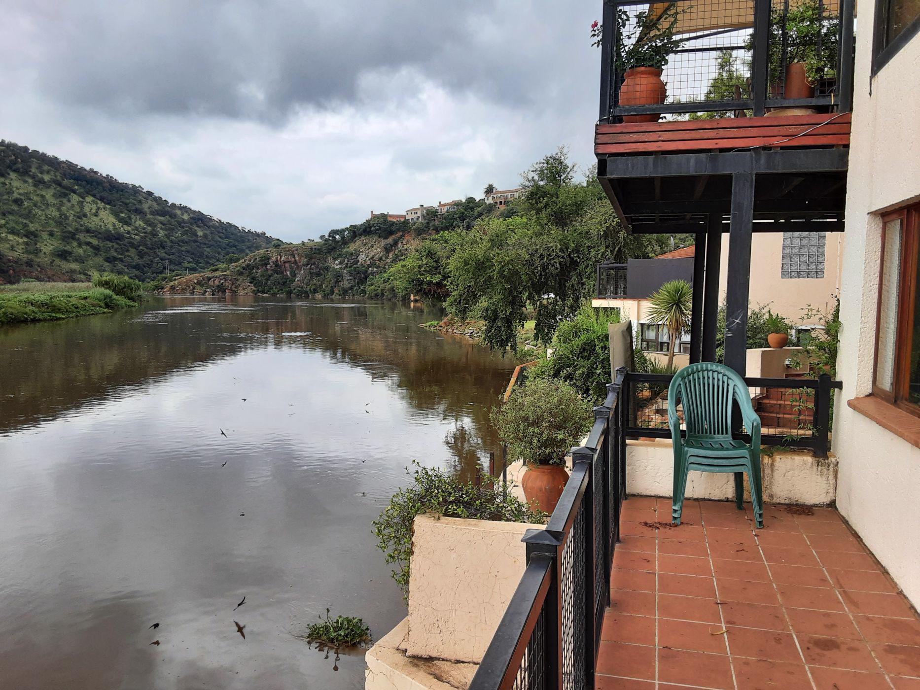 Security complex home for sale in Ile du Lac - 1HR1664090