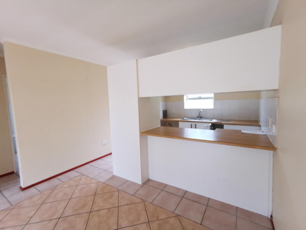 Townhouse to rent in Oakglen - NSL1713242 Townhouse to rent in Oakglen - NSL1713242