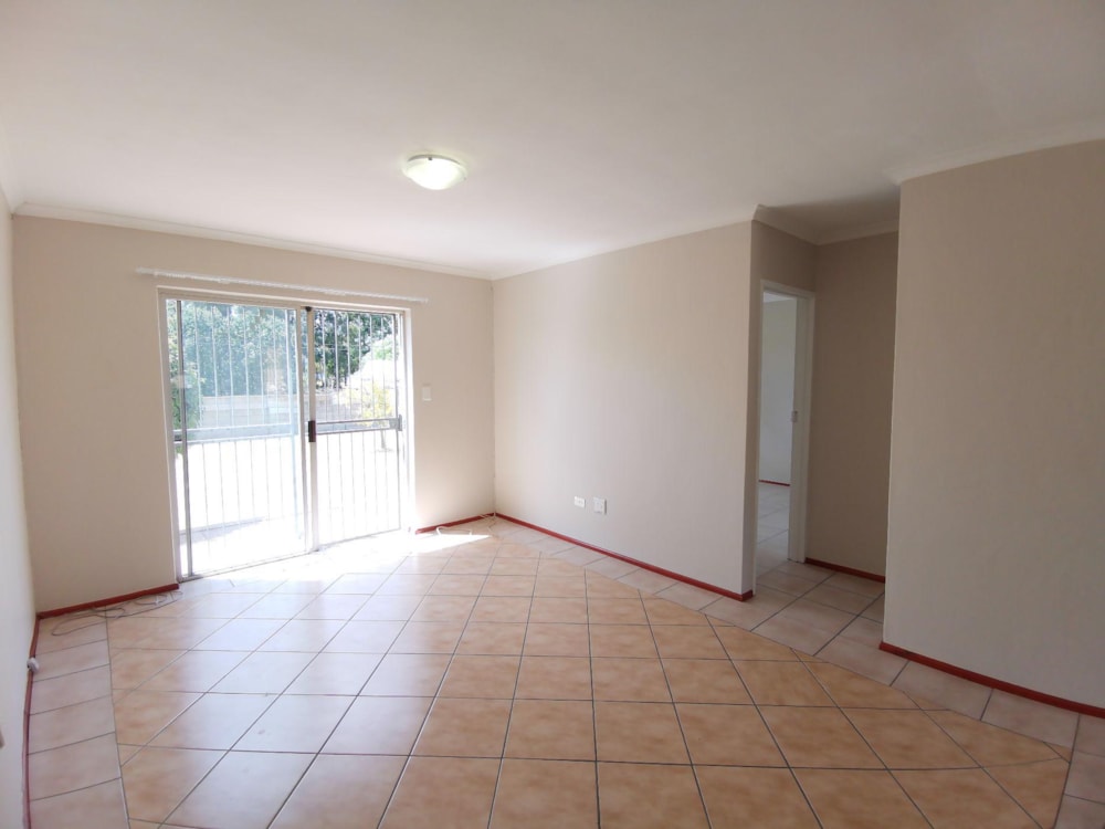 Townhouse to rent in Oakglen - NSL1713242 Townhouse to rent in Oakglen - NSL1713242
