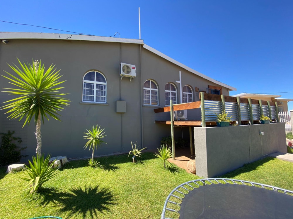 House for sale in Springbok - 1NA1742472 House for sale in Springbok - 1NA1742472