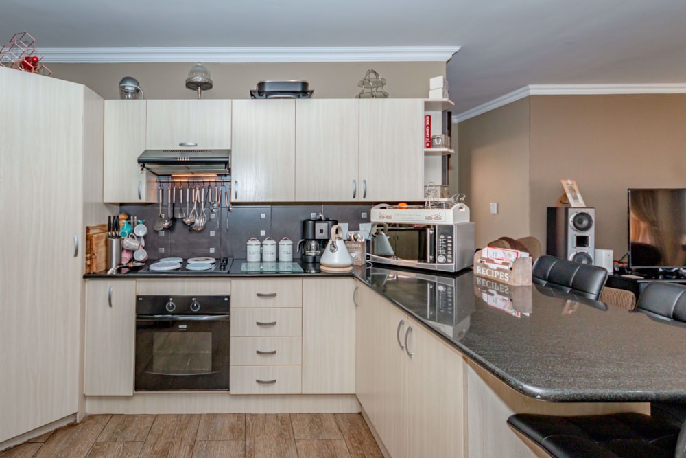 Cluster sold in Hughes - BOK1678234 Cluster sold in Hughes - BOK1678234