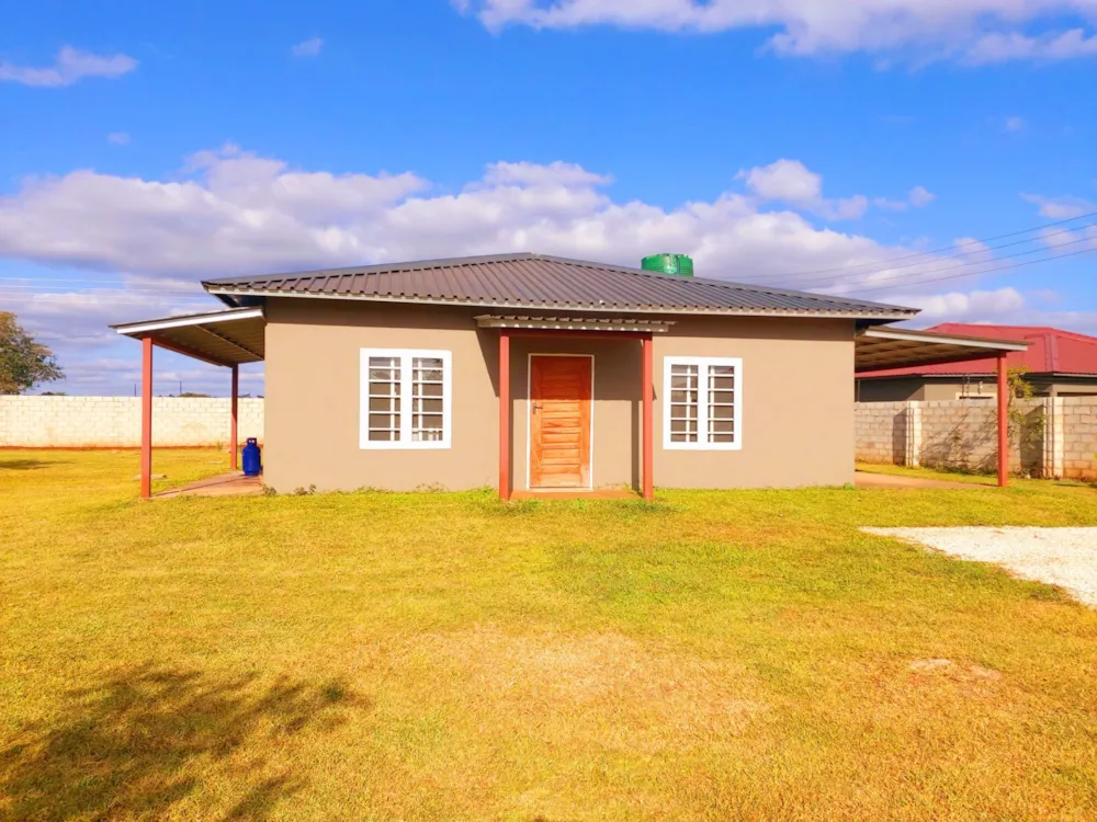 Garden cottage to rent in Leopards Hill, Zambia - 3ZA1745830 Garden cottage to rent in Leopards Hill, Zambia - 3ZA1745830