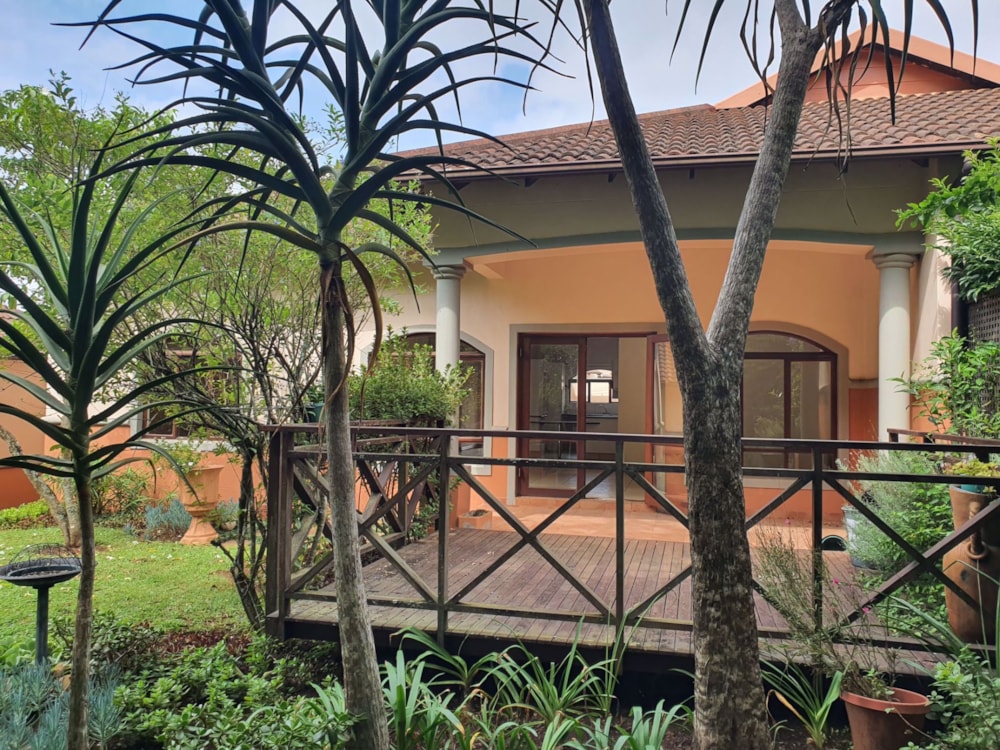 Security estate home let in Waterfall, Upper Highway - 1KF1693733 Security estate home let in Waterfall, Upper Highway - 1KF1693733