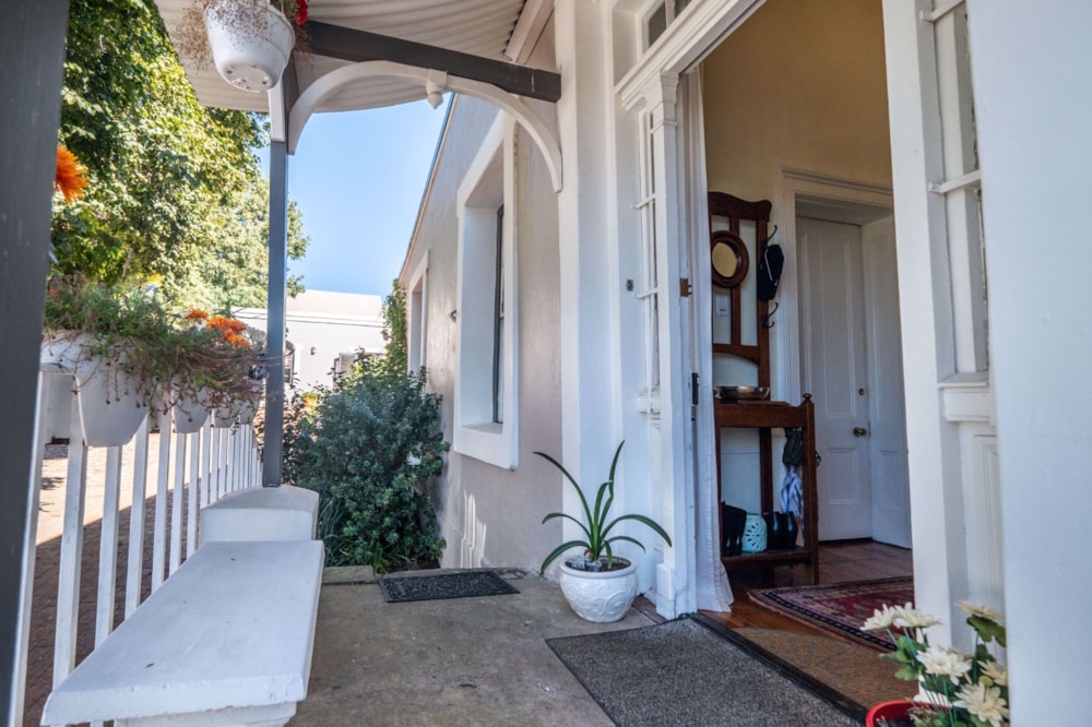 Double-storey house for sale in Oatlands, Grahamstown, Makhanda - 1GC1731952