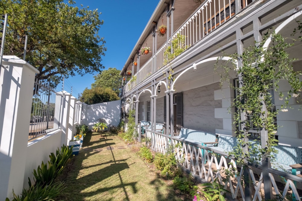 Double-storey house for sale in Oatlands, Grahamstown, Makhanda - 1GC1731952