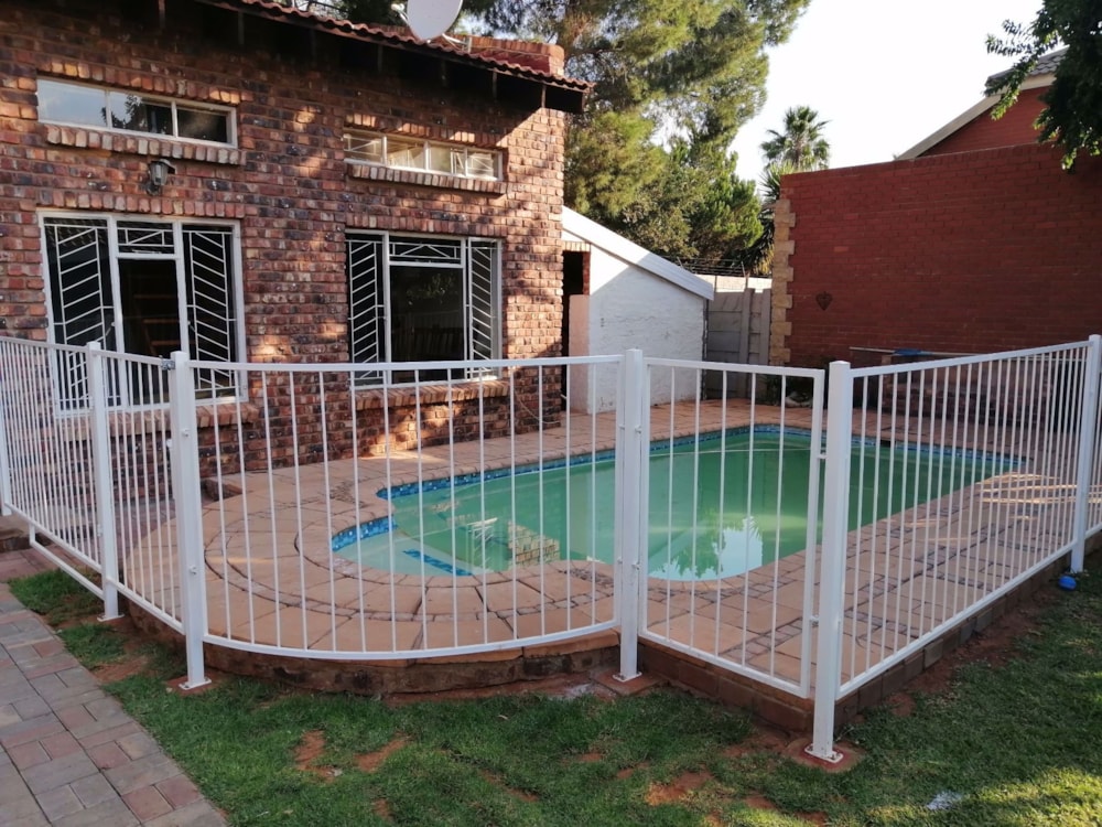 House to rent in Rhodesdene - 1KJ1740650 House to rent in Rhodesdene - 1KJ1740650