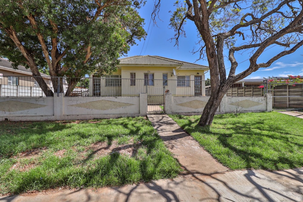 House to rent in Penford - 1UK1718257