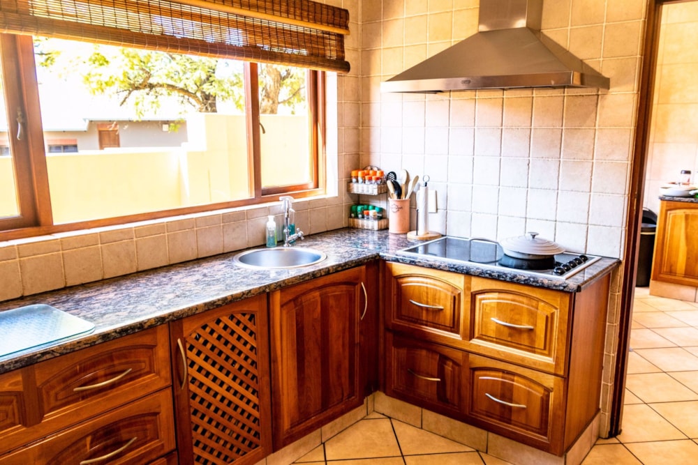 House to rent in Silver Lakes Golf Estate - PTL1687808 House to rent in Silver Lakes Golf Estate - PTL1687808