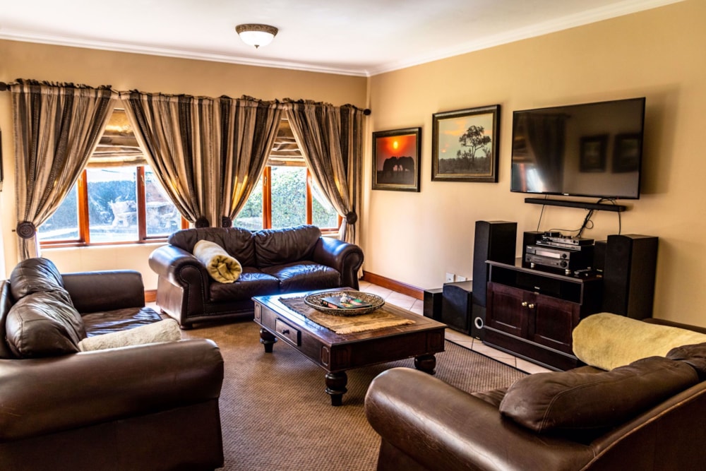 House to rent in Silver Lakes Golf Estate - PTL1687808 House to rent in Silver Lakes Golf Estate - PTL1687808