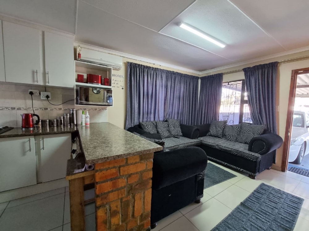 House for sale in Brackenham - 1RY1712074