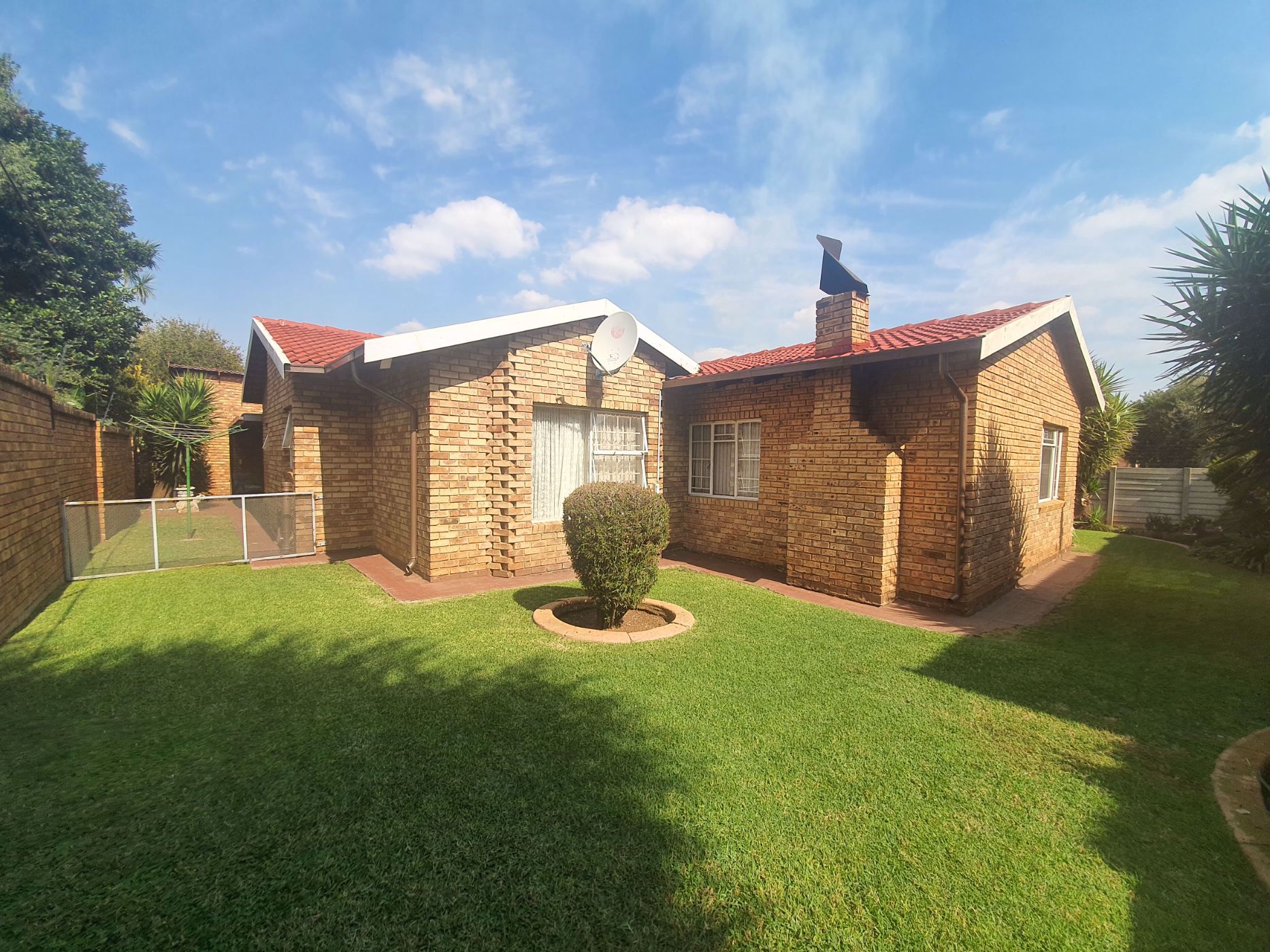 House for sale in Kenleaf - 1BJ1681949