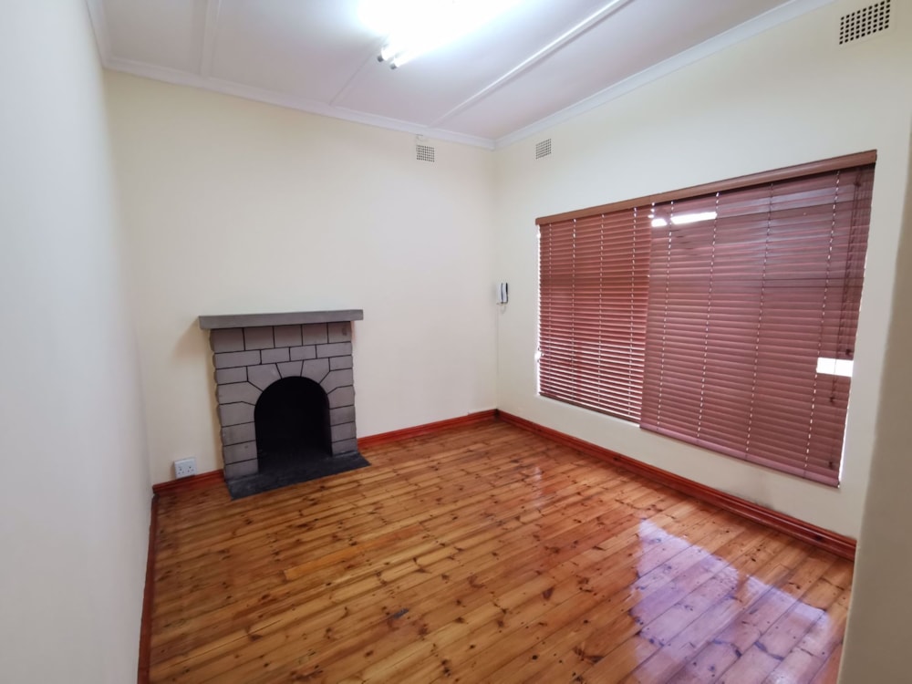 House for sale in Newcastle - 1NW1654753 House for sale in Newcastle - 1NW1654753