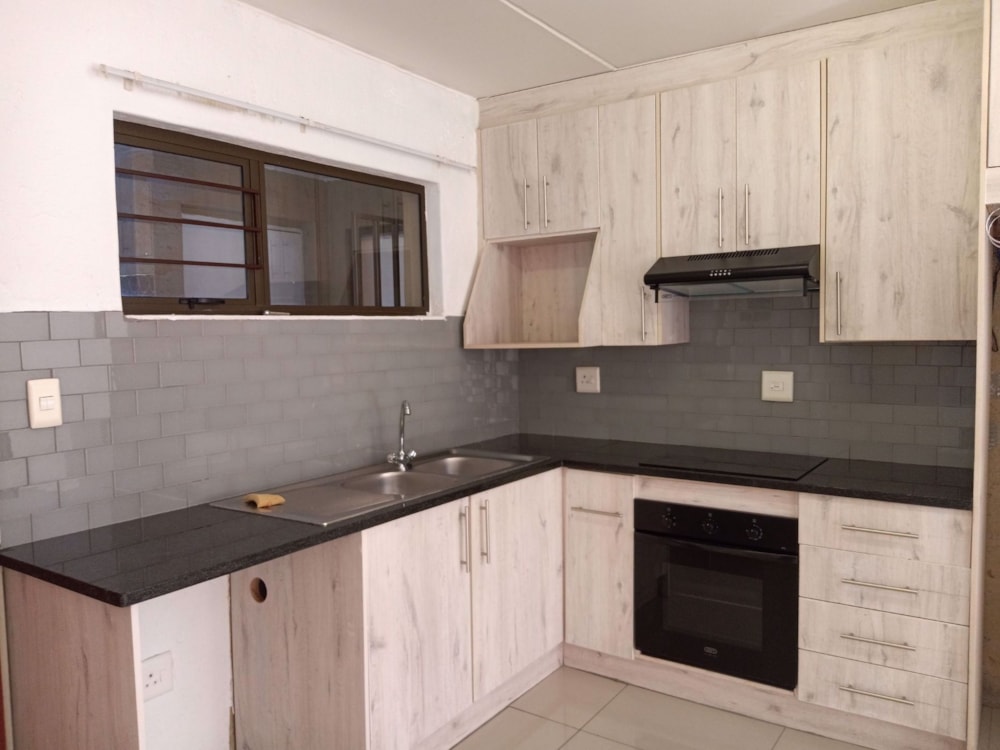 Apartment to rent in Sunninghill - FYL1725410